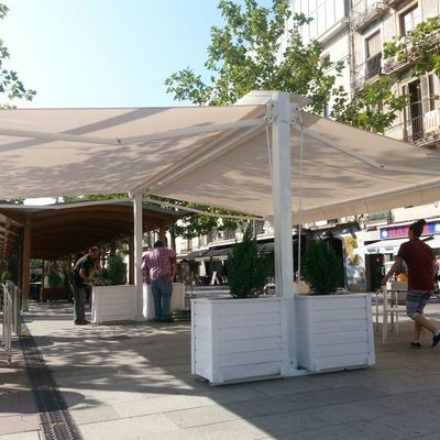 TOLDOS TERRAZAS RESTAURACIÓN