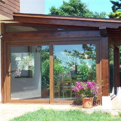 porche y cerramiento pvc