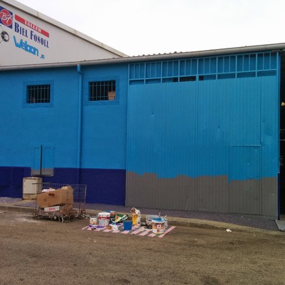 Fachada en Muro pared principal