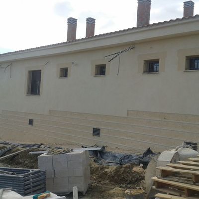 Edificio para mayores en Cachorrilla.