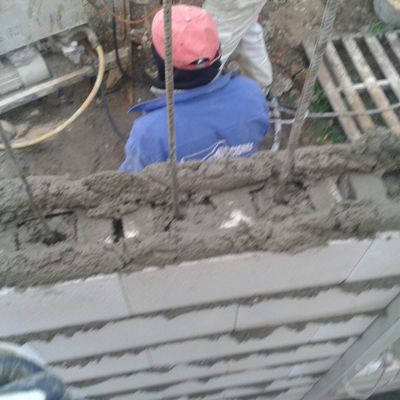 Edificio para mayores en Cachorrilla.