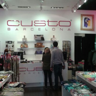 iluminación comercios de moda