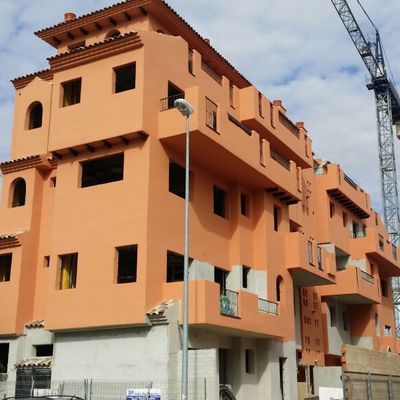 MARENOSTRUM. 9 Viviendas con Garajes y Trasteros.