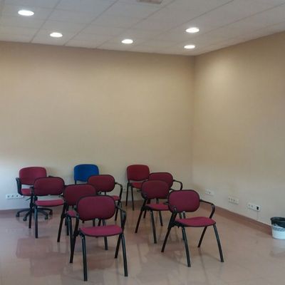 PINTURA EN EDIFICIOS PUBLICOS EN YELES