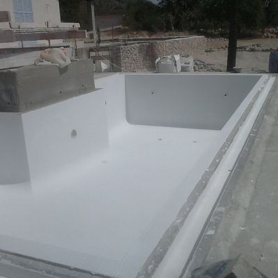 TRABAJO DE OBRA NUEVA DE PISCINA
