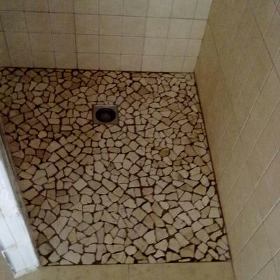 plado de piedras naturales