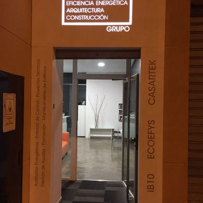 REVESTIMIENTOS DE FACHADAS