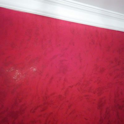 molduras en escayola blancas cn estuco granate