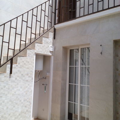 Reconstruccion de patio interior de vivienda