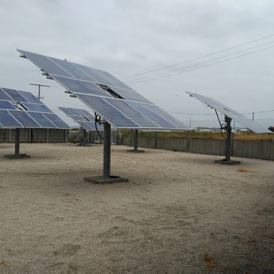 Seguidores solares de instalación solar fotovoltaica
