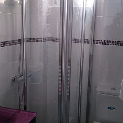 Baño con ducha extraplana