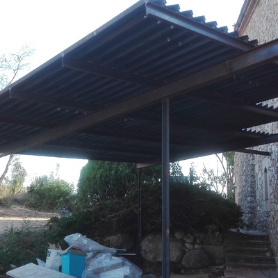 Porche de acero corten