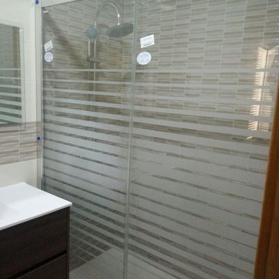 MAMPARAS DE BAÑO