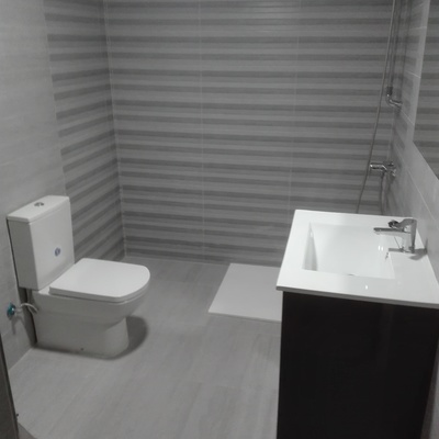 Carlos tercero, Antonio