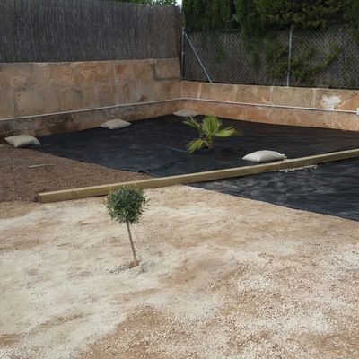 ULTIMANDO LOS PREPARATIVOS PARA CESPED ARTIFICIAL