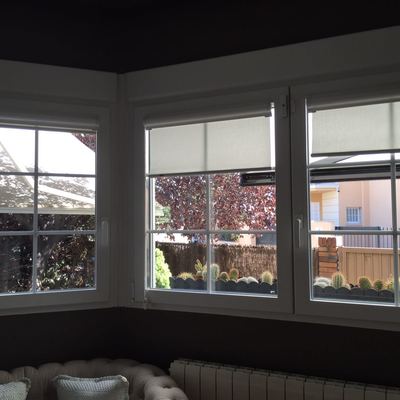 Ventana con barrotillo