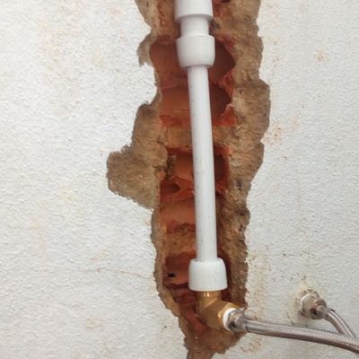 Reparación tubería