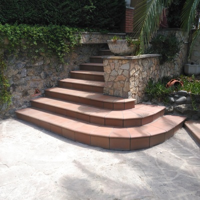 Escalera  Peldaño Greco Gres