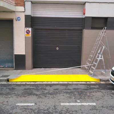 Pintura puerta parking