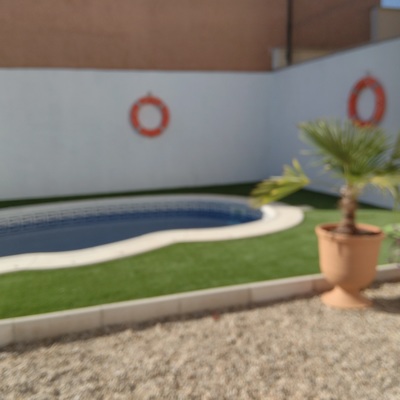 Cesped para zona de piscina