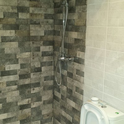 Materiales 1era calidad y 2 años garantia