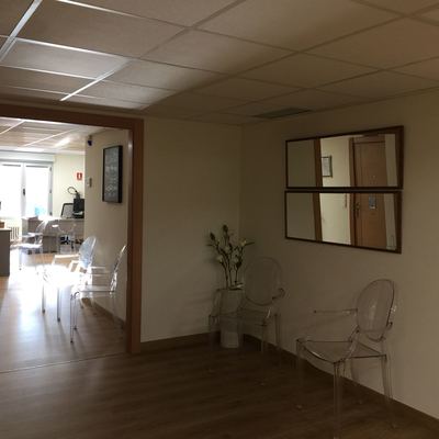 Acondicionamiento de oficina y licencia de actividad