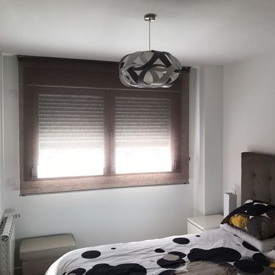 Estor enrollable tejido traslúcido modelo Allusion