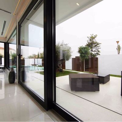 ELEVADORA DE PVC "VEKA".