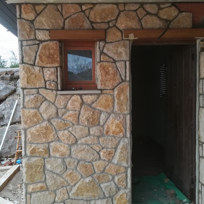 Chapado en caliza amarilla