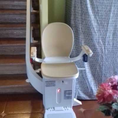 SILLA SALVAESCALERAS