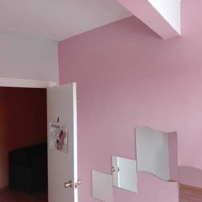 Pintura de oficina a dos tonos.