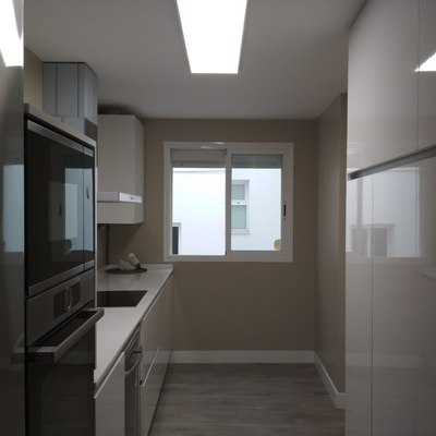 Cocina de líneas modernas