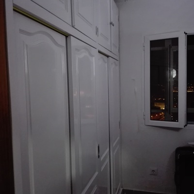 ropero lacado en blanco