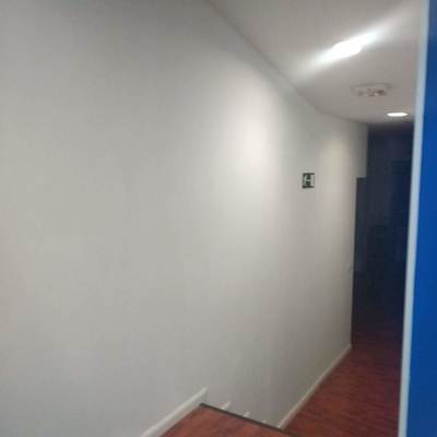 otra estancia del local de 200m2