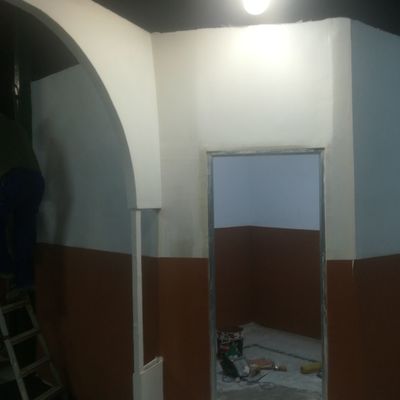 Arco y habitación en cuadra