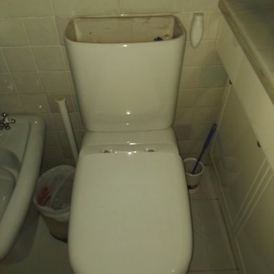 Desmontaje de tapa de cisterna