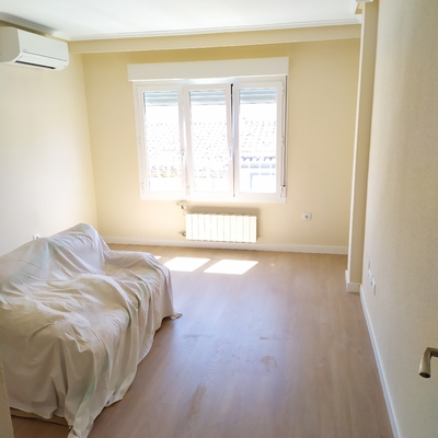 Estucar Rozas en ventanas y pintar toda la vivienda