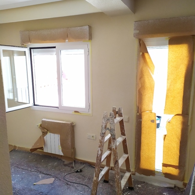 Estucar Rozas en ventanas y pintar toda la vivienda