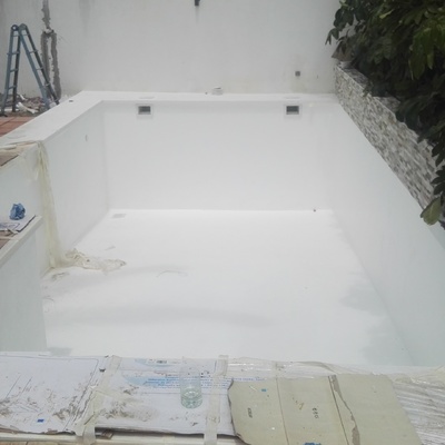 Construcción de piscina