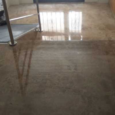 Vitrificado de diamante, terrazo y mármol.