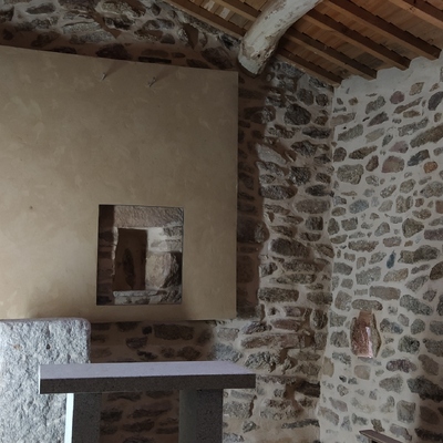 Restauración ermita románica y entorno.