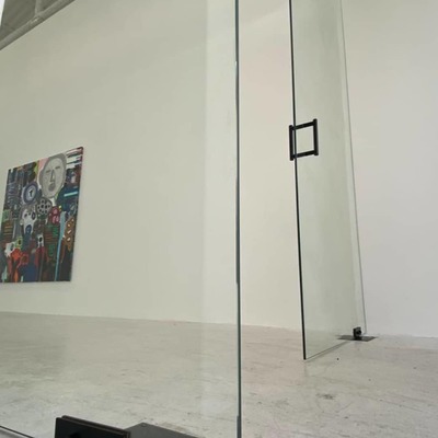 PUERTAS DE VIDRIO TEMPLADO