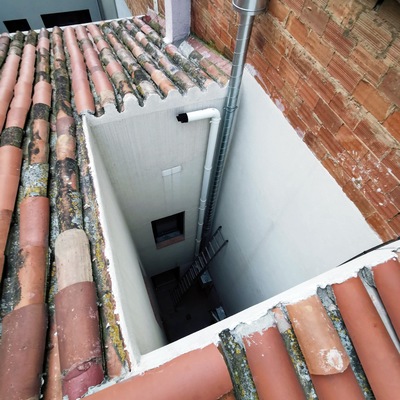 Chimenea cocina y caldera