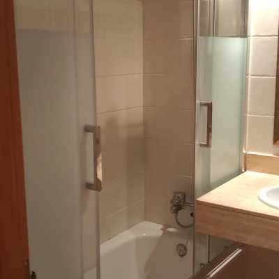 Colocación de Mampara