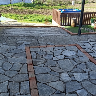 Suelo de piedra natural