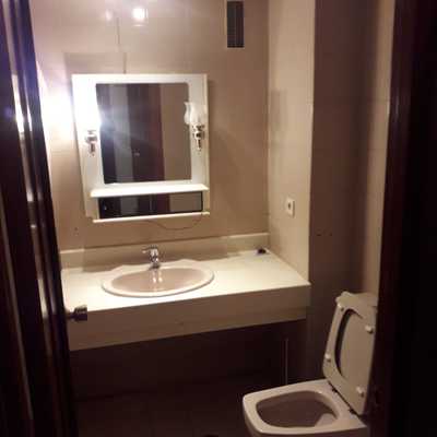 BAÑO,  OTRO  DISEÑO  EXCLUSIVO