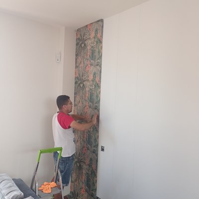 Preparación de paredes para instalación de papel tapiz