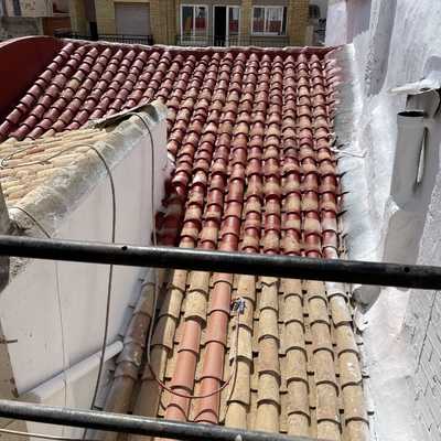 Estado original del tejado en casa unifamiliar