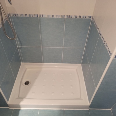 Sellado de plato de ducha