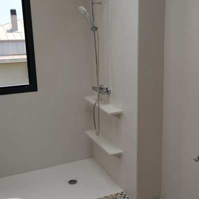 Colocación de porcelanico con niveladores